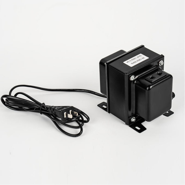 Wie verhindern Trenntransformatoren wirksam elektrische Störungen und Fehlerausbreitung durch physikalische Isolierung?