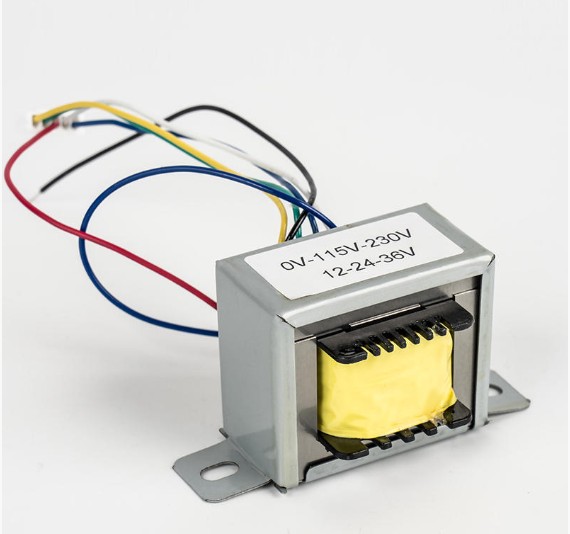 Was sind häufige Fehler bei Niederfrequenztransformatoren und welche Methoden zur Fehlerbehebung gibt es?