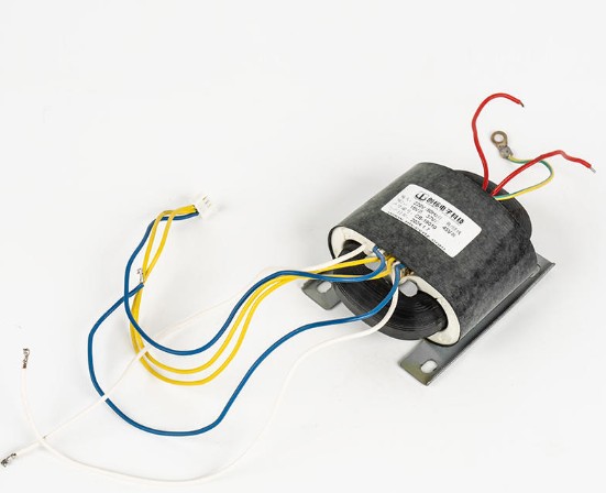 Was sind die Unterschiede zwischen R-Typ-Transformatoren und herkömmlichen EI-/Ringkerntransformatoren?